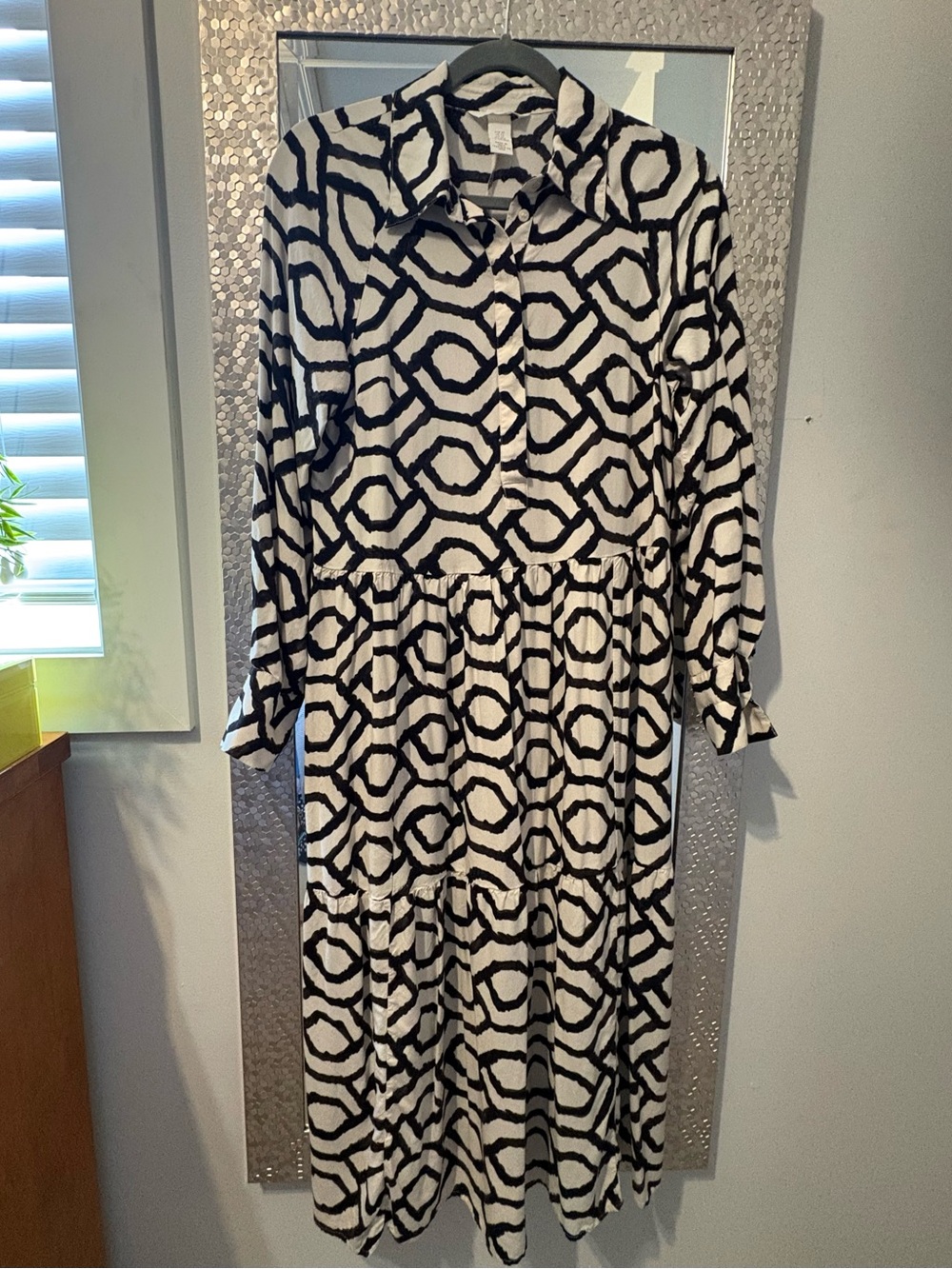 H&M Black and White Geometric Maxi Dress